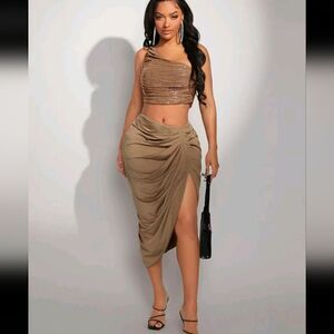 NWOT, Shein • Twist Front Ruched Split Thigh Skirt, Size XS